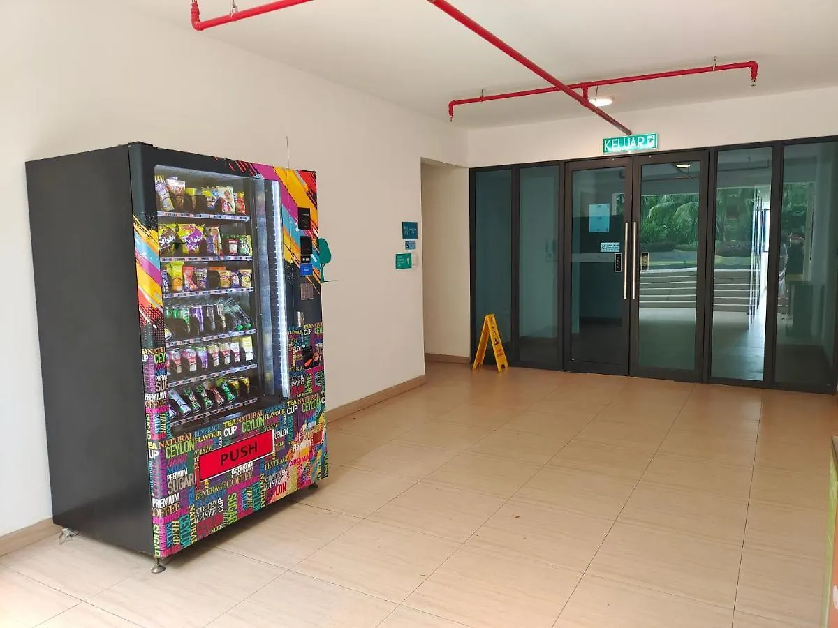 Newly Cozy Recreational Country Garden Central Park Johor Bahru Apartment