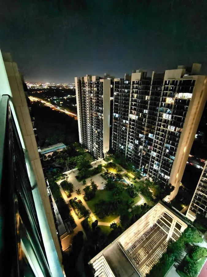 Newly Cozy Recreational Country Garden Central Park Johor Bahru Daire
